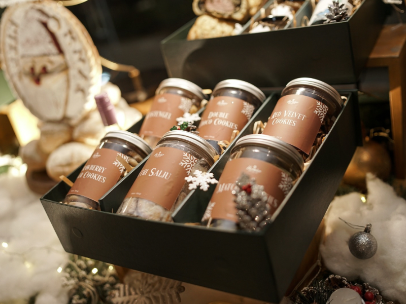 Morazen Christmas Hampers