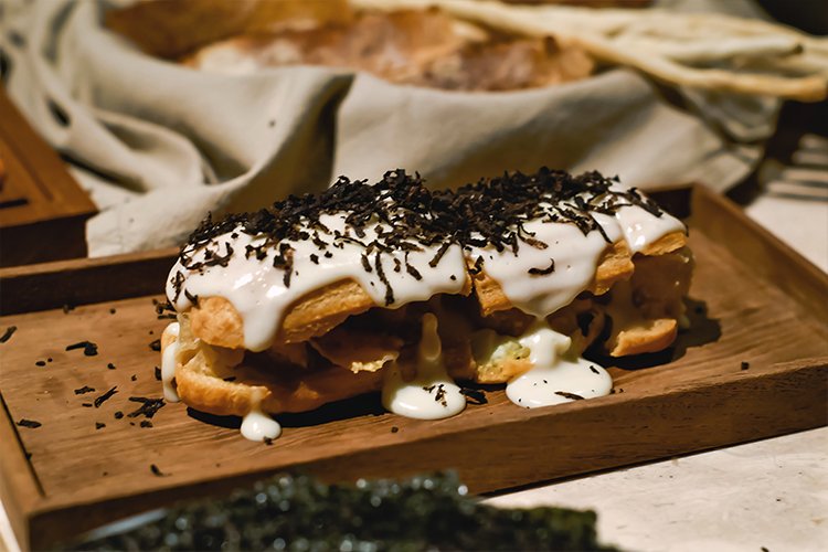 Truffle Cauliflower Eclair