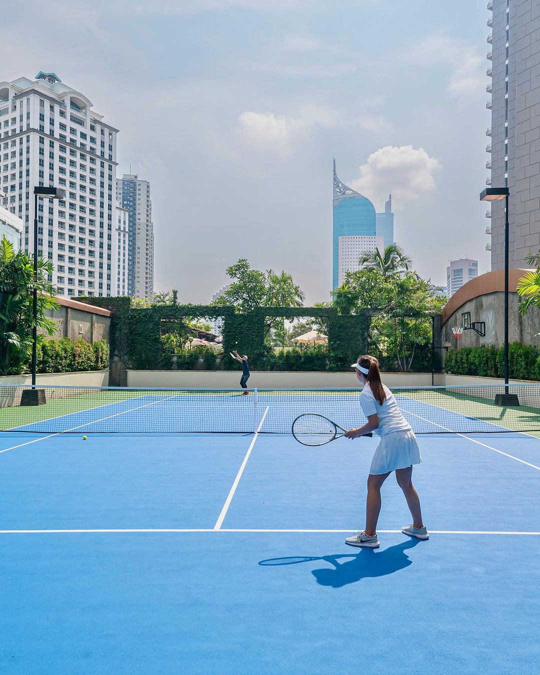 Best Tennis Courts Within Jakarta Hotels