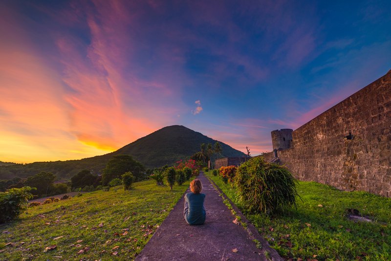 naira fort maluku