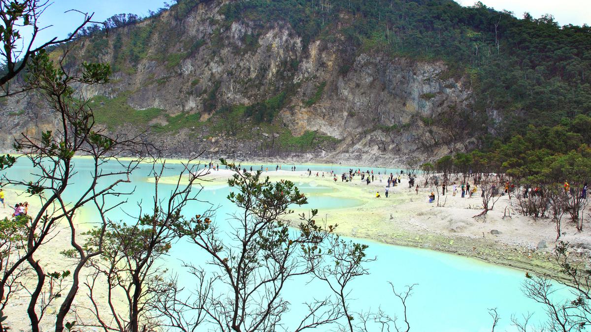 Kawah Putih